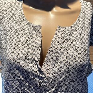 VNeck Cap Sleeve Work Top